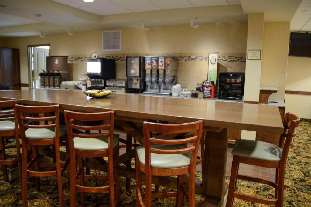 Country Inn & Suites By Radisson, Dundee, Mi Exteriör bild